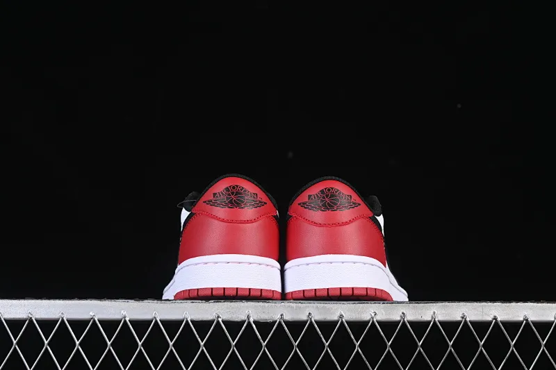 All categories Air Jordan Jordan series basketball shoes Air Jordan 1 Low Air Jordan 1 Low OG "Black Toe" AJ1 Joe 1 black toe low-top cultural casual sneakers CZ0790-106